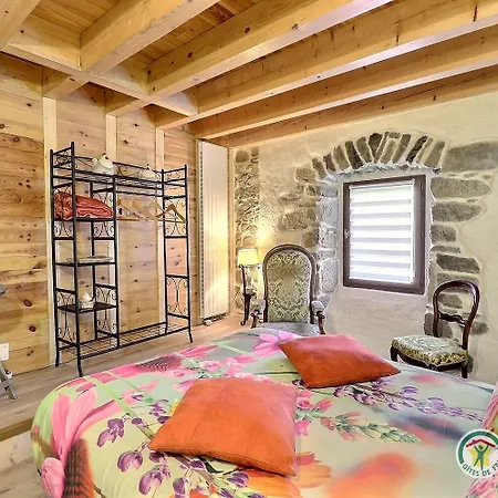Le Cocon Du Vivarais Rochepaule Room photo
