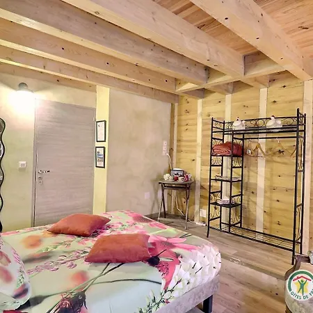 Le Cocon Du Vivarais Rochepaule Room photo